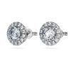 Eternity Halo-Ohrringe mit im Labor gezüchteten Diamanten, 2 Karat insgesamt, runde Form, 14 Karat Weißgold Eternity Halo-Ohrringe mit im Labor gezüchteten Diamanten, 2 Karat insgesamt, runde Form, 14 Karat Weißgold