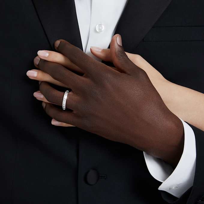 Eternity-Ring mit im Labor gezüchteten Diamanten, 0,5 Karat insgesamt, runde Form, 14-karätiges Weißgold Eternity-Ring mit im Labor gezüchteten Diamanten, 0,5 Karat insgesamt, runde Form, 14-karätiges Weißgold