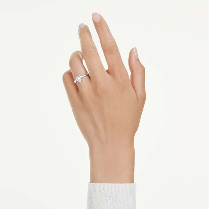 Eternity-Solitärring mit im Labor gezüchteten Diamanten, 0,5 Karat insgesamt, Herzform, Sterlingsilber Eternity-Solitärring mit im Labor gezüchteten Diamanten, 0,5 Karat insgesamt, Herzform, Sterlingsilber