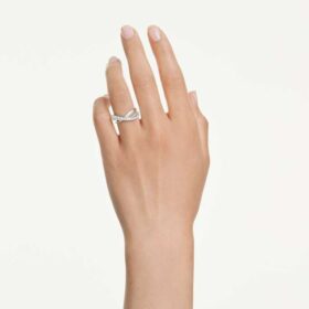 Hyperbola-Ring mit gemischten Schliffen, weiß, silberfarben Hyperbola-Ring mit gemischten Schliffen, weiß, silberfarben