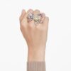 Idyllia-Ring mit gemischten Schliffen, Pavé, Blumenmotiv, mehrfarbig, goldfarben plattiert Idyllia-Ring mit gemischten Schliffen, Pavé, Blumenmotiv, mehrfarbig, goldfarben plattiert
