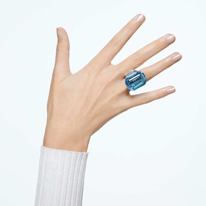 Lucent Cocktailring mit Achtkant-Schliff, Blau Lucent Cocktailring mit Achtkant-Schliff, Blau